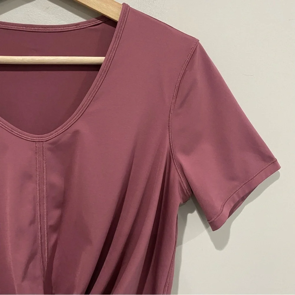 LULULEMON Do The Daily Short Sleeve Plumful W3CS6S Active Athleisure Size 8